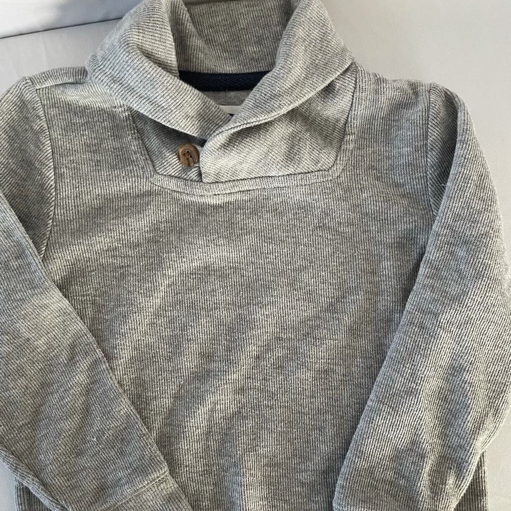 Boys Old Navy Pull Over Sweater